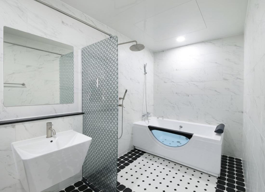 Wj Hotel Pool House Wonju Extérieur photo